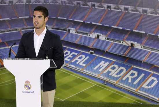 电竞选手受邀国际商业活动