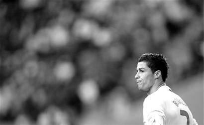 法国杯：巴黎圣日耳曼势在必得，巴黎FC晋级无望？