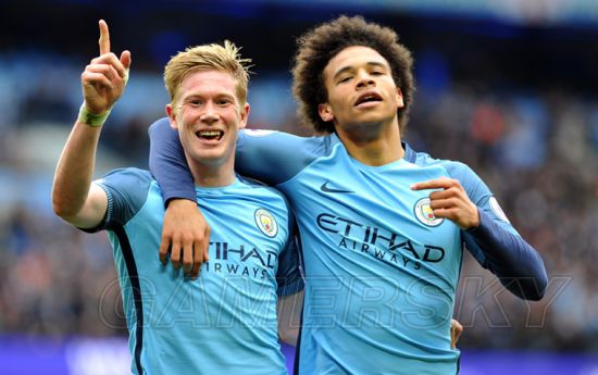 《解限机》短评：左右摇摆的四不像