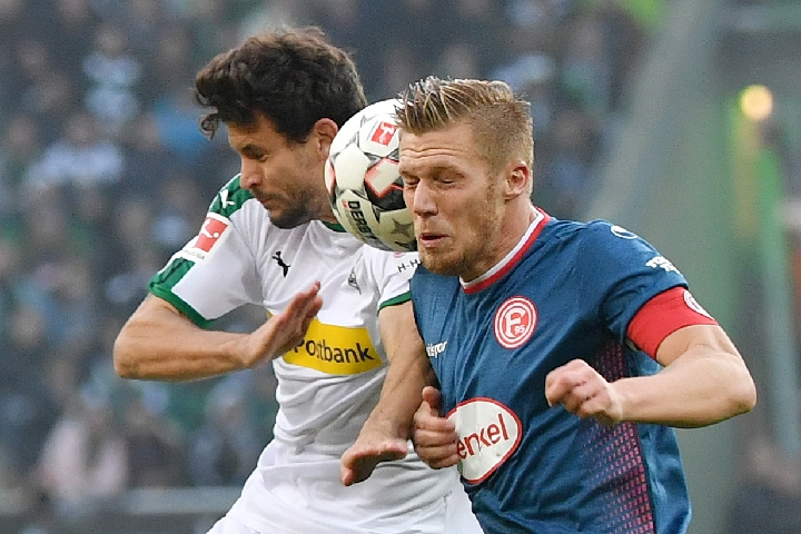 《艾尔登法环：黑夜君临》首款DLC褒贬不一