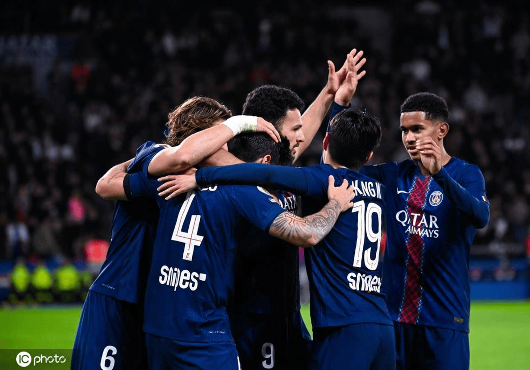 15场0进球！皇马巨星急速陨落，频频抱怨，切尔西有意天价引进