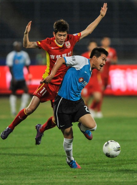 英超赛程安排与赛果汇总