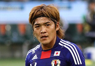 勇士惨败！巴特勒空砍30+7，库里创NBA第2神迹，鹰王狂轰23+11+6